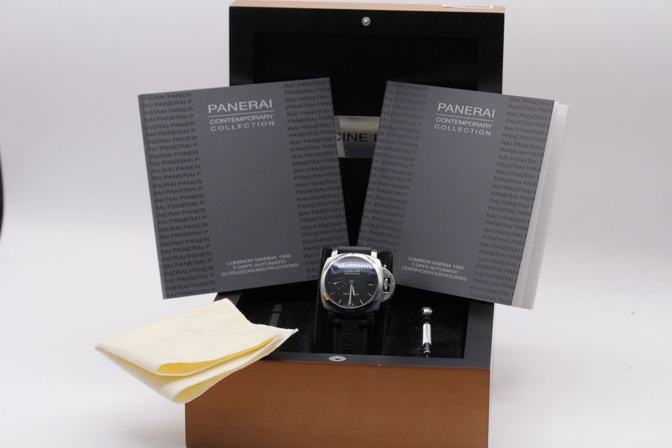 Panerai Luminor Marina PAM00392 Image 5